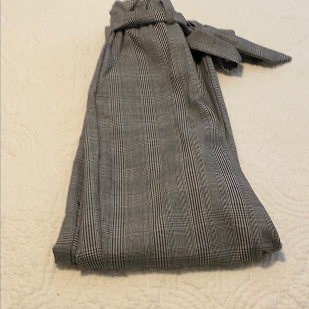 H&M paper bag pants size 2